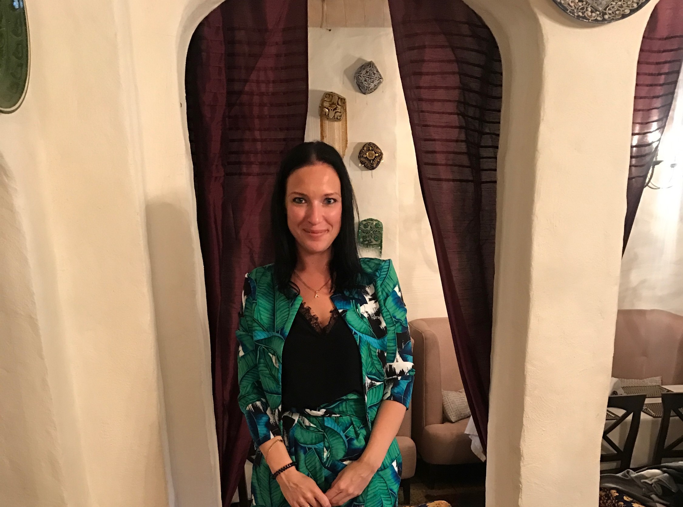 Alina 1 1