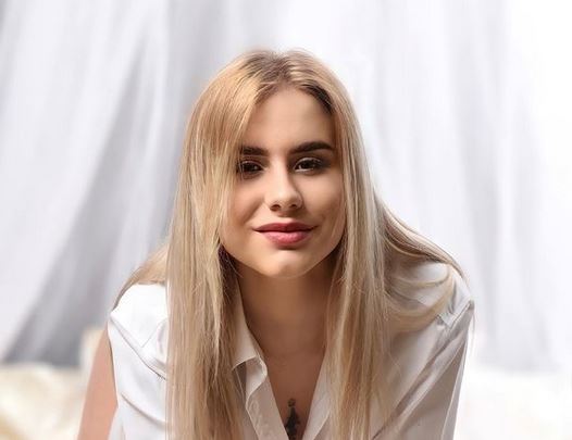 erika emma1