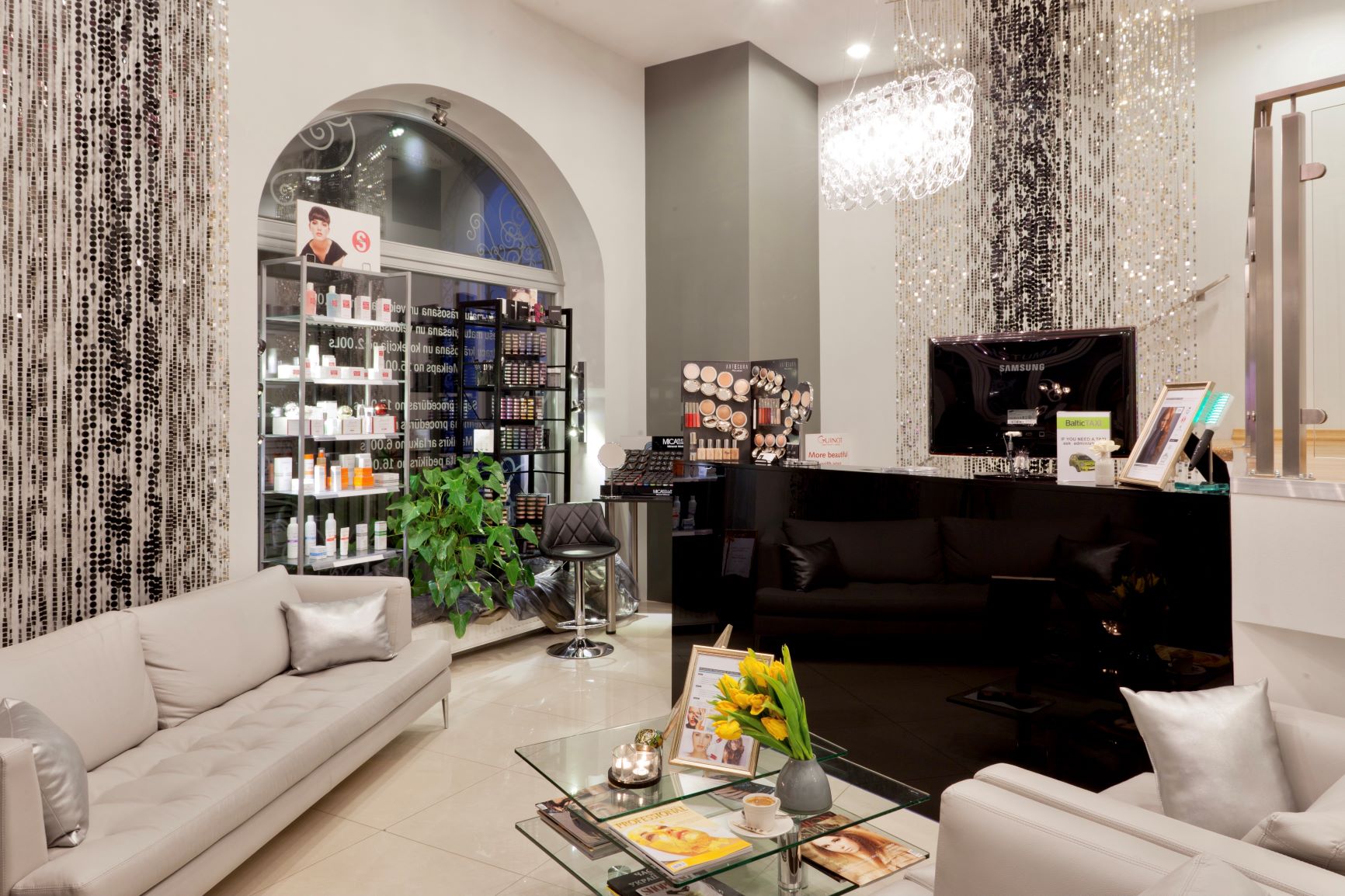 malevich salon